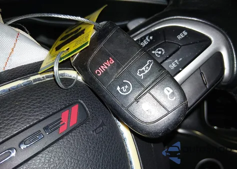 2017 Dodge Charger Sxt Rwd z USA, uszkodzony, nr VIN 2C3CDXHG9HH521113